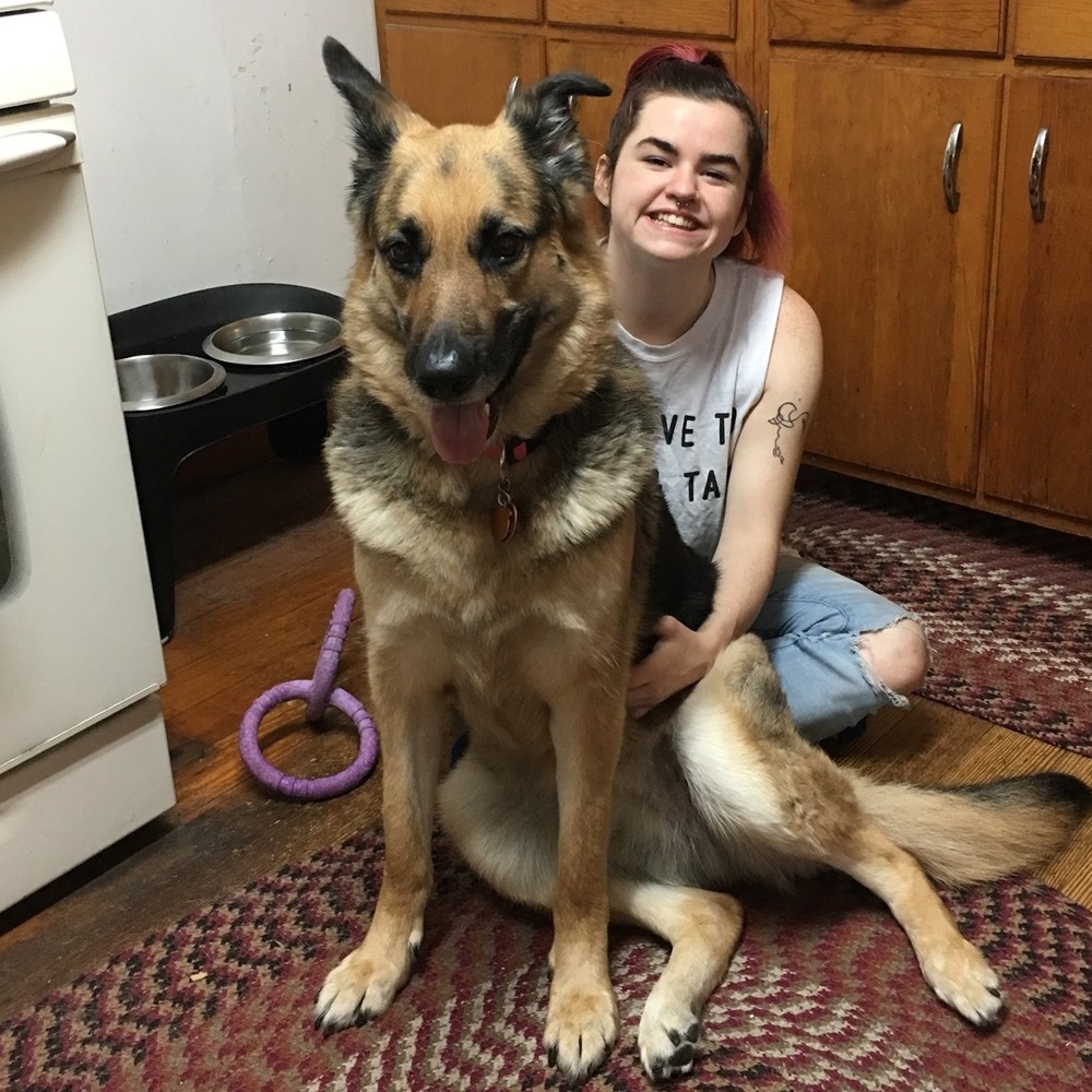 Meet your Posher, Ally